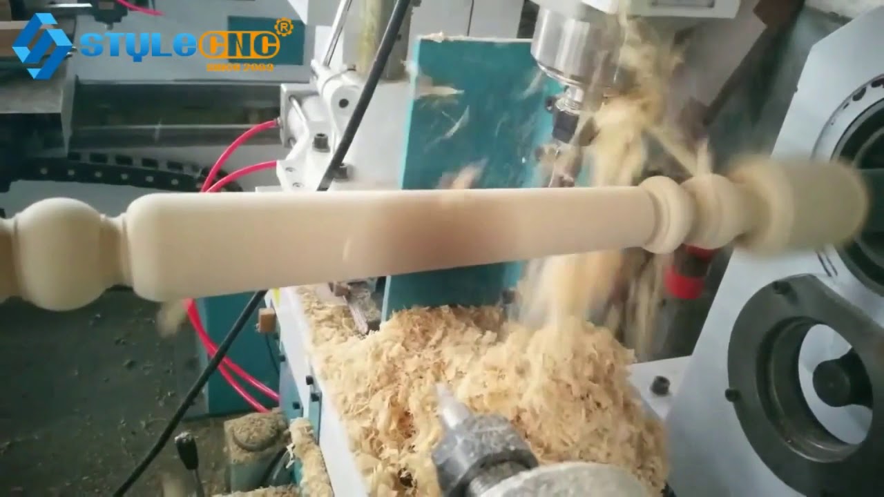 Strung CNC de mare productivitate