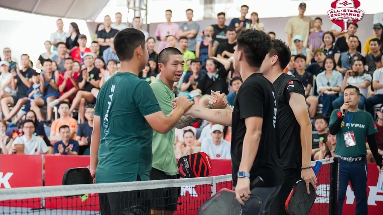 Anh em QUANG DƯƠNG giao lưu pickleball tại Hạ Long