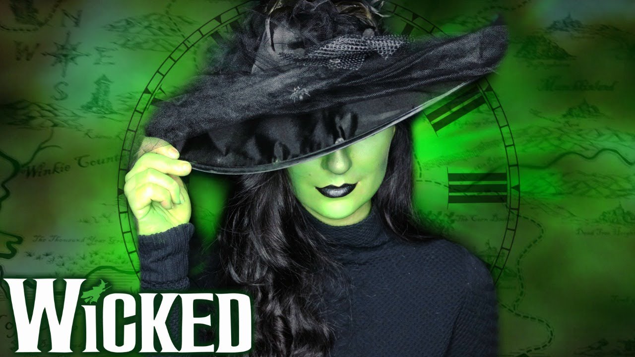 Wicked Elphaba Makeup Tutorial | Halloween 2017 | Madalyn Cline