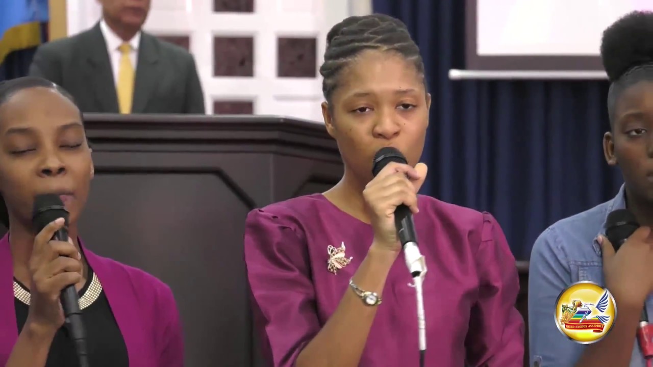 Inner Veil Sis Rissah Bramble & Sisters 2018-0204