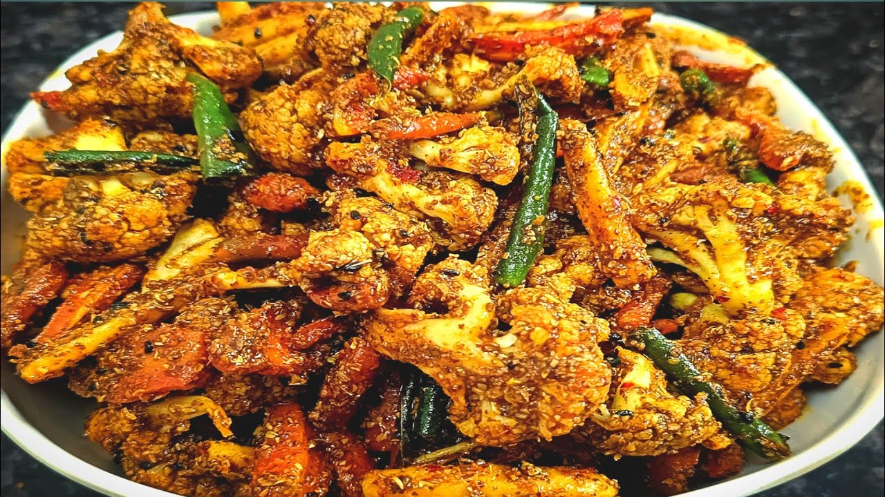 सालों साल चलने वाला ऐसा चटपटा और स्पाइसी मिक्स वेज अचार जिसे देखते ही मुंह में पानी आ जाए|Mix Achar 