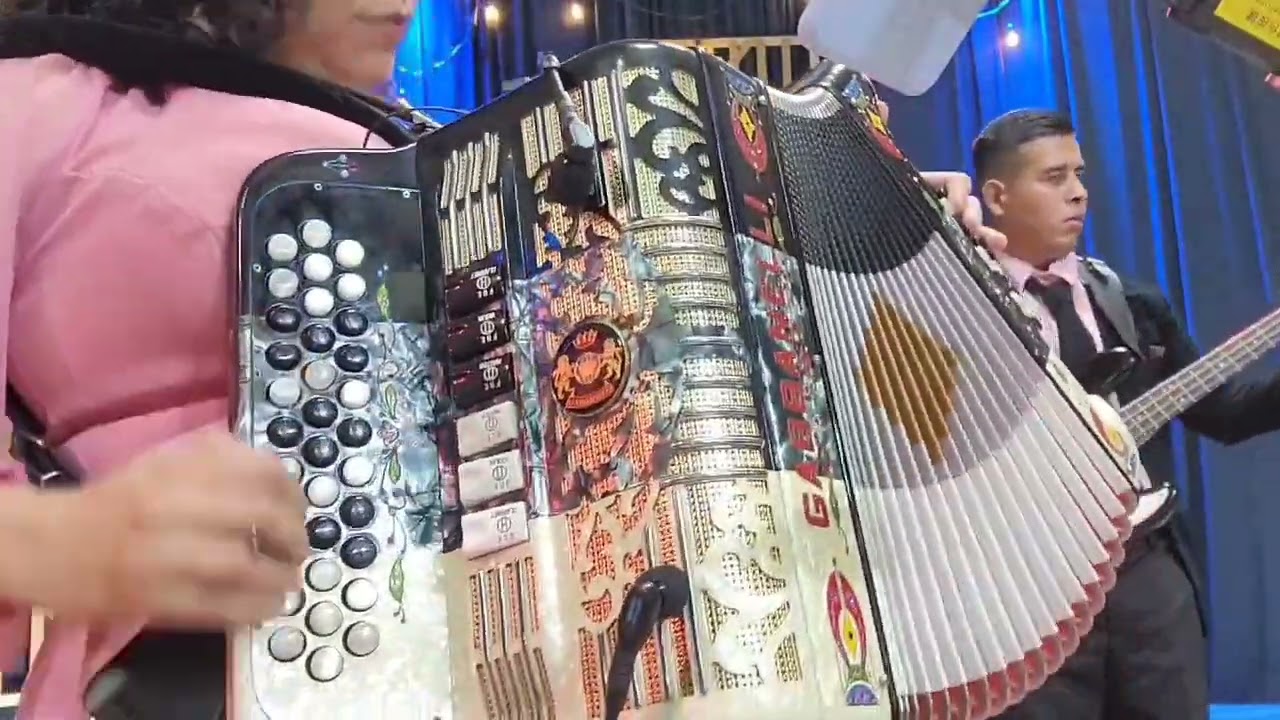 Muchas Cuentas - Rescatados Por Su Amor ❤️ (Cover)