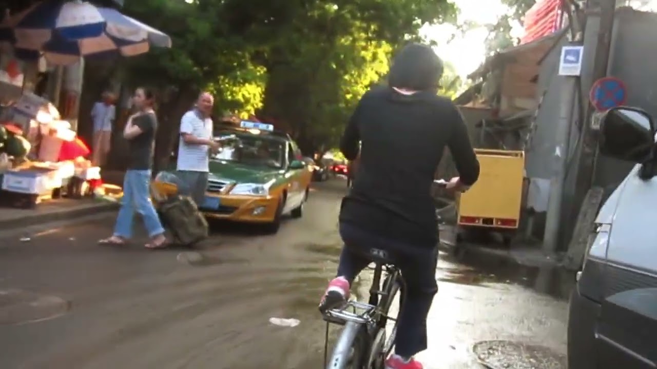 Beixinqiao my Neighborhood in Beijing Short Bike Ride #1 2014