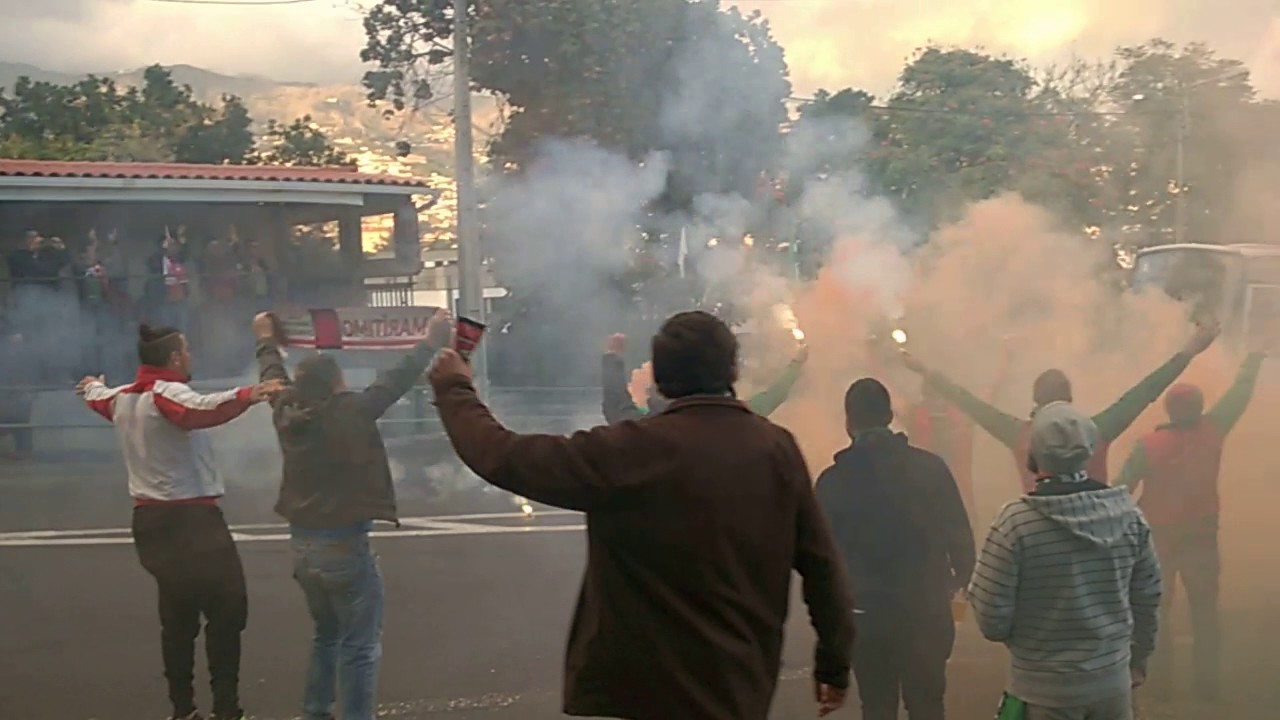 Marítimo nacional 2017 Fans Pyro - 100% CSM