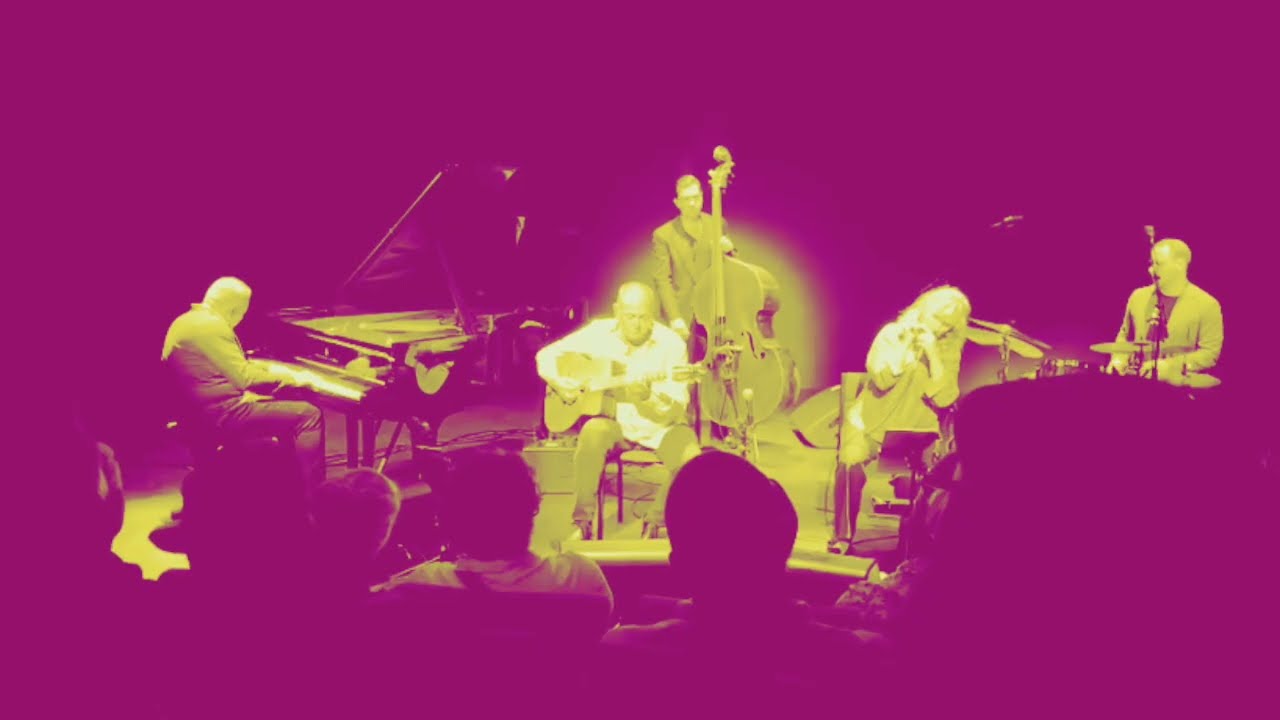 In a SENTELMENTAL MOOD  Stochelo ROSENBERG & Jermaine LANDSBERGER feat. Hermine DEURLOO
