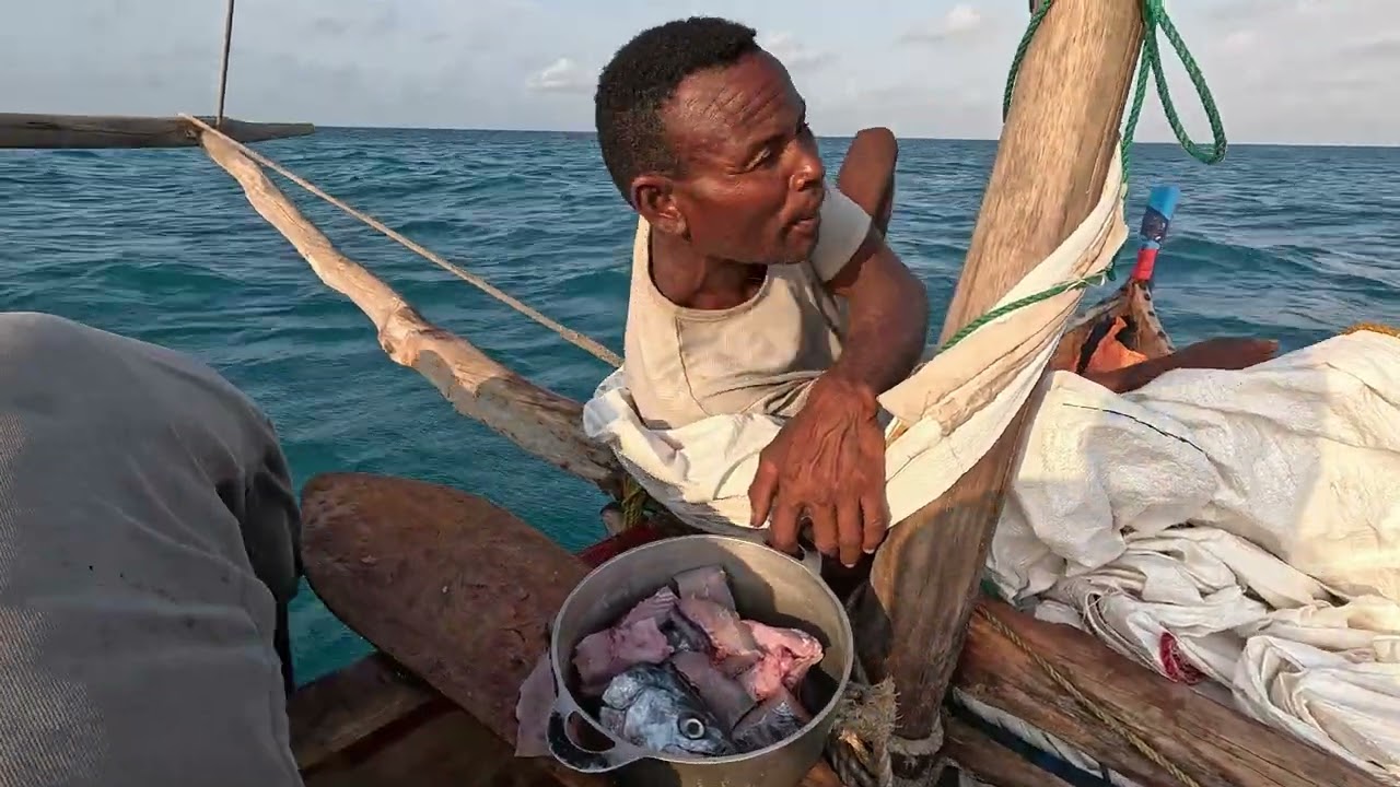 voyage de pêche sportive en pirogue dans les îles barren à Madagascar