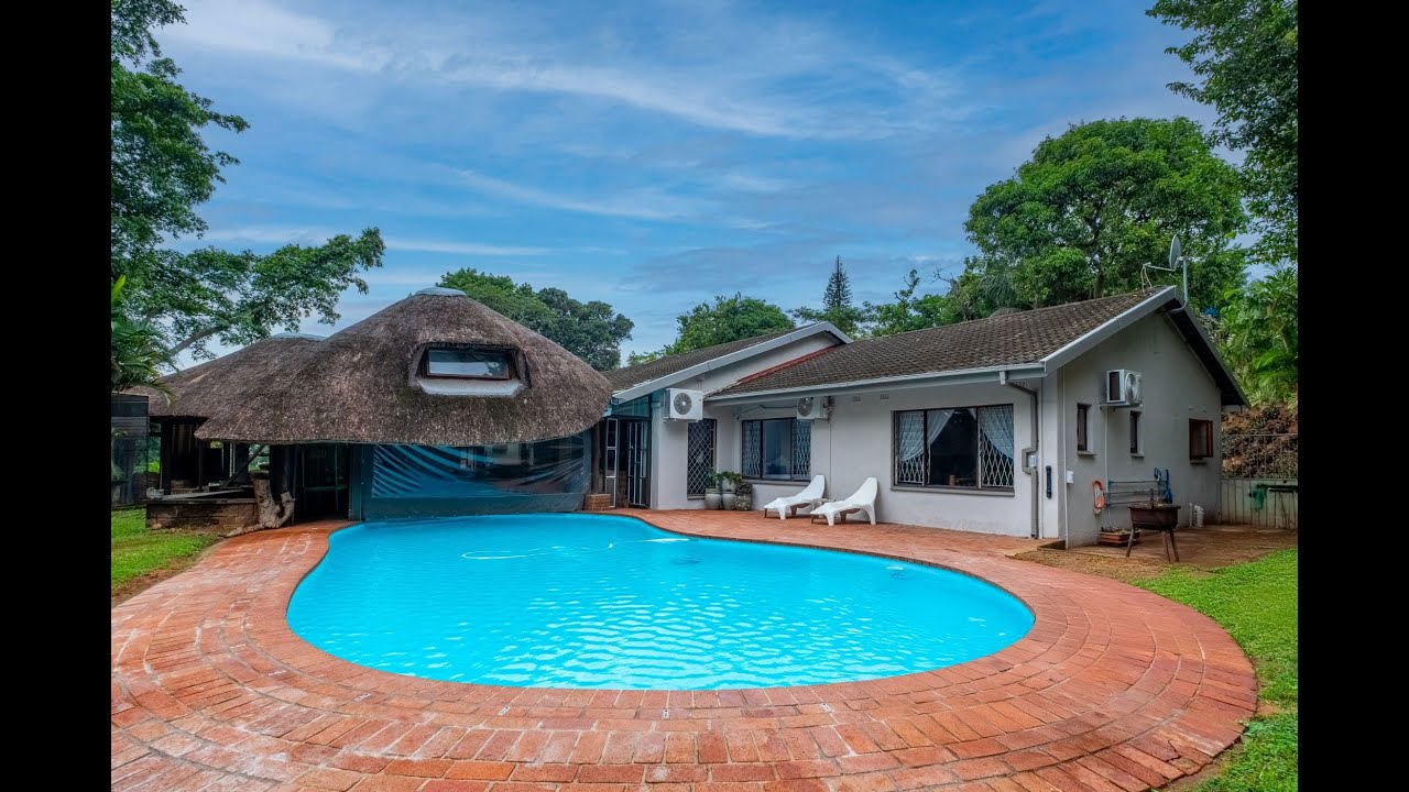 4 bedroom house for sale in Amanzimtoti, KwaZulu-Natal