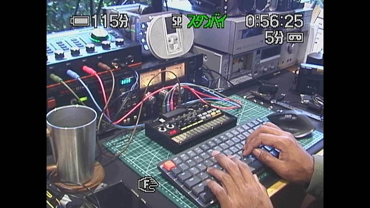 Jamming with an Individual Out Modded Volca Beats!