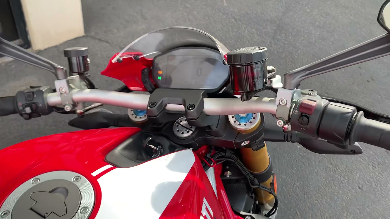 2016 Ducati Monster 1200S