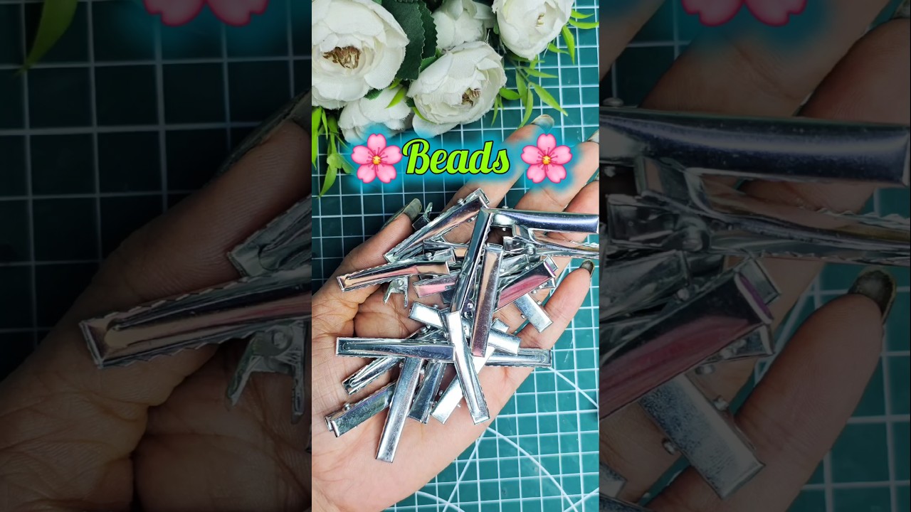 Old Hair Clip in to new one 😱|#diy #shorts #beads #craft #jewelry jew #youtubeshorts @CrafterAditi