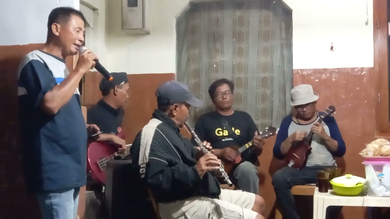 Langgam Keroncong Tresno Ciri Wanci Cover by Keroncong X Musik