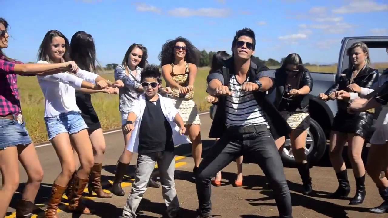 Kaio & Bruninho   Arrocha que ela gosta   CLIP OFICIAL 2012