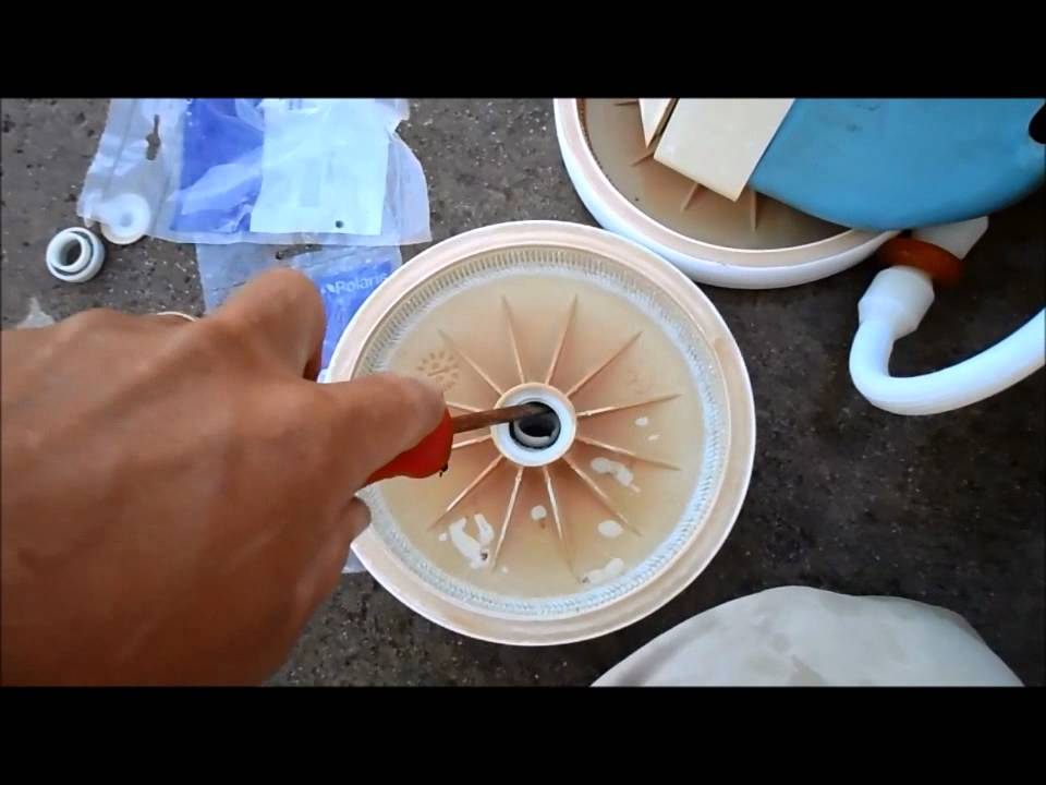 Changing the bearing in the Polaris Cleaner 180, 280