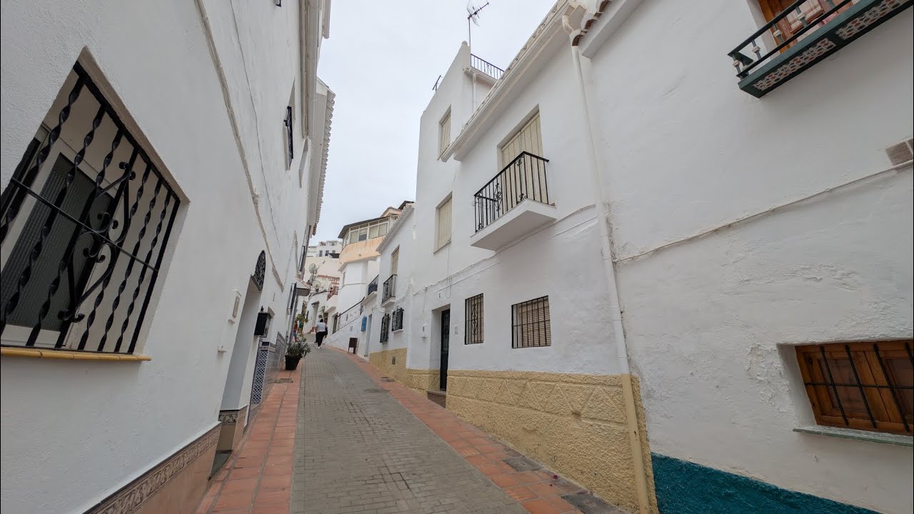 Casa en Torrox pueblo de 3 dormitorios ♥️