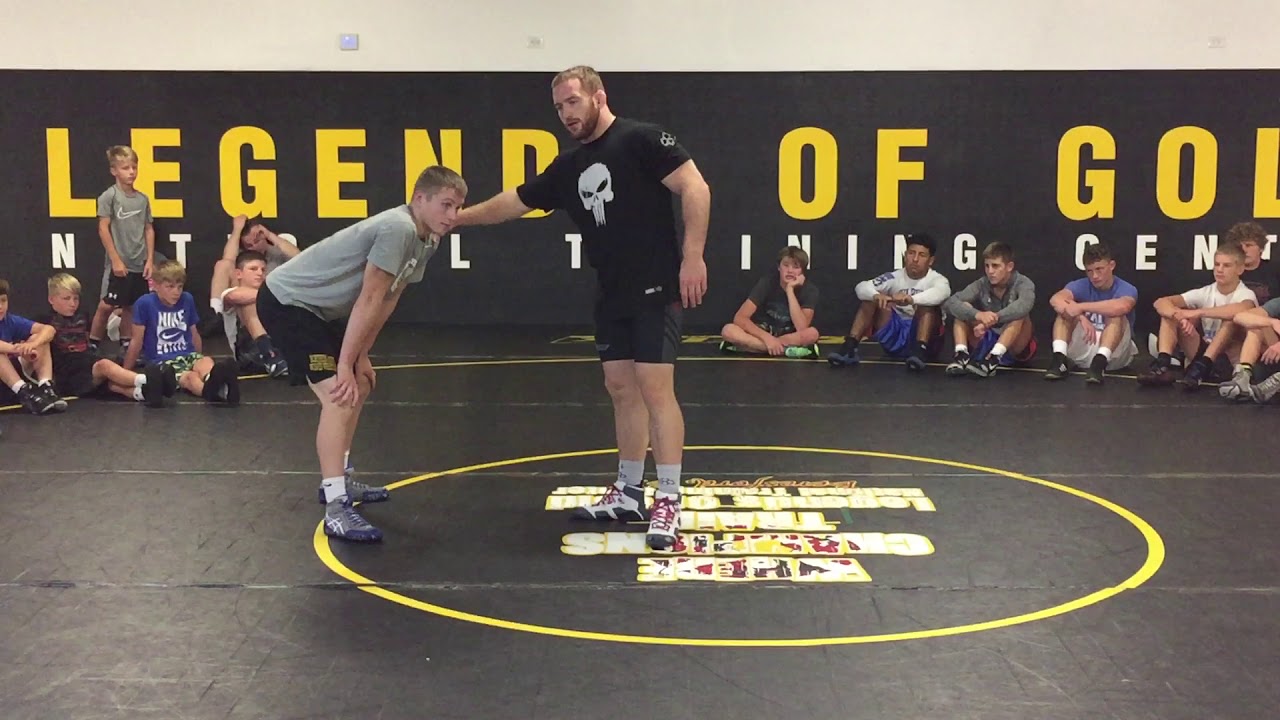 Kyle Snyder Go Behinds and Attacks From Snap Downs