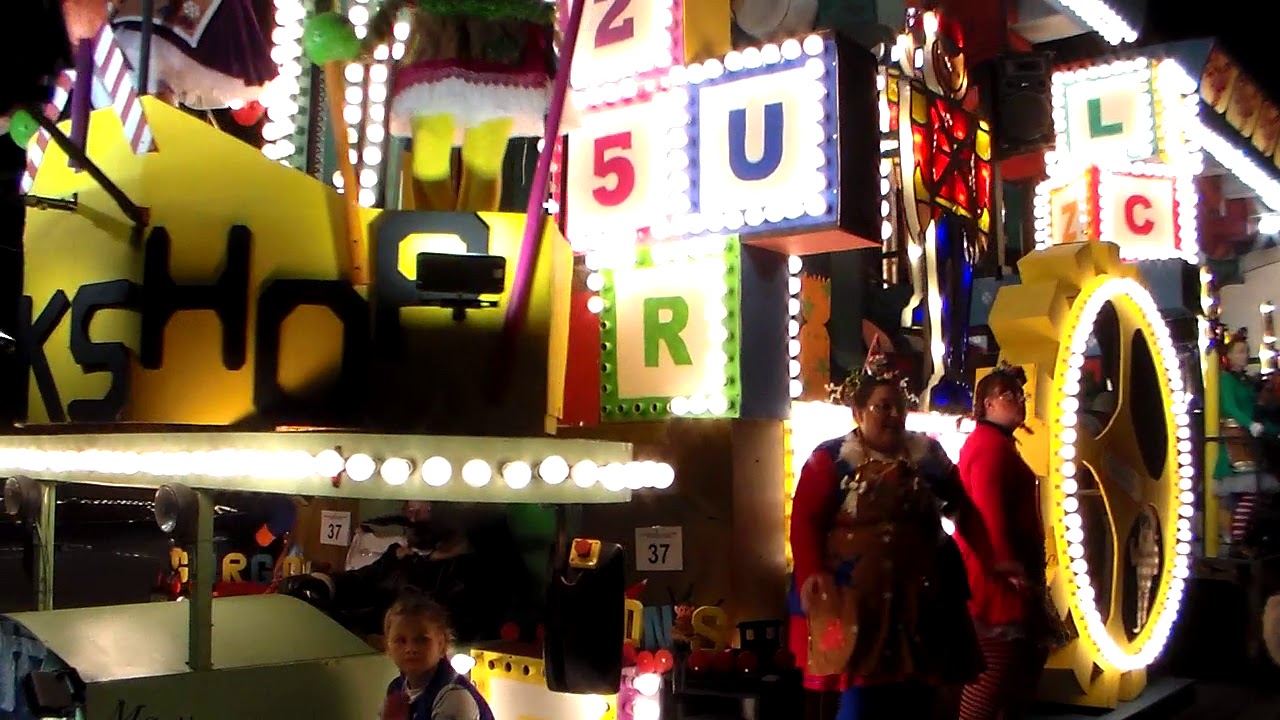 Glastonbury Carnival 2019 Gorgons CC Workshop