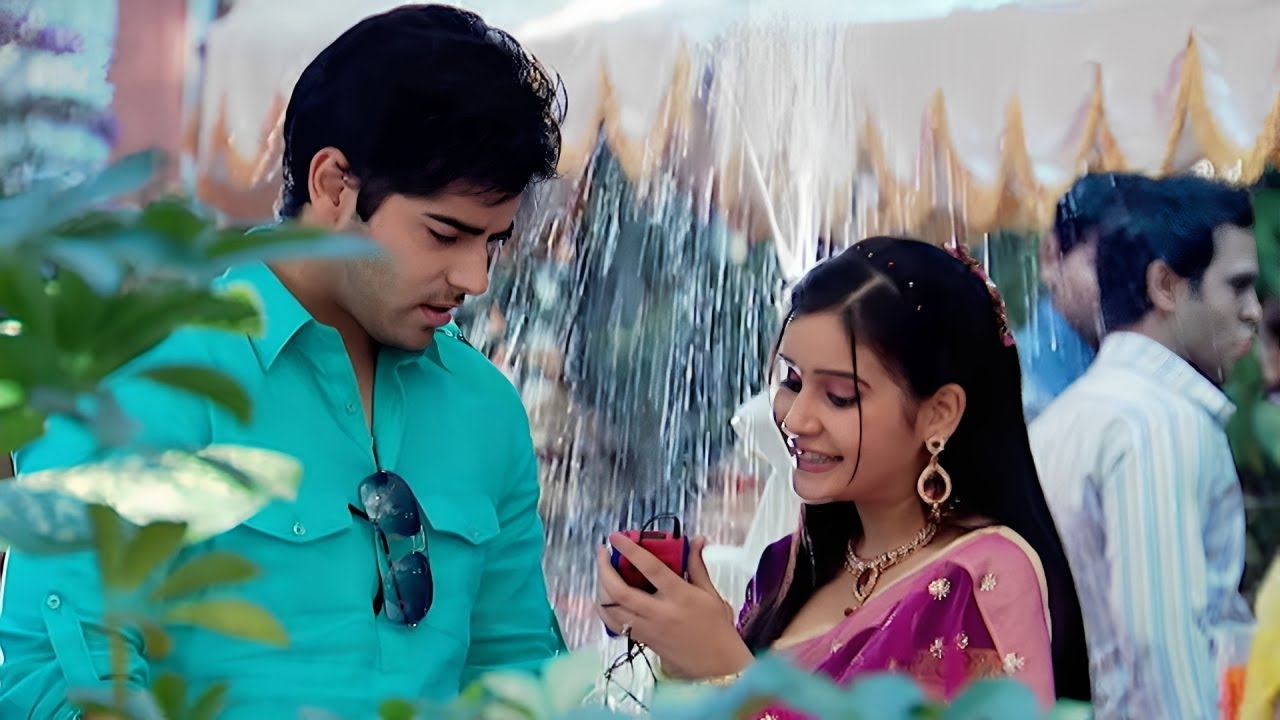 ये देखिये पिंटू जी, हमारा नया I - Phone ! Afsar Bitiya | Pinky Flirting With Pintu Ji
