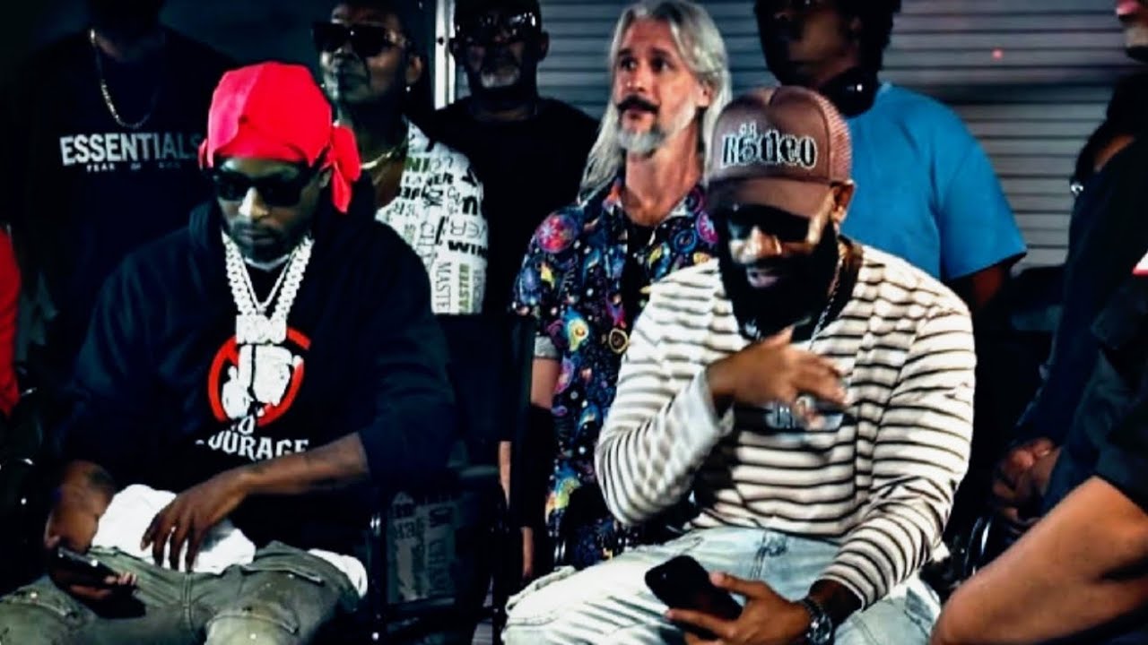 SMACK JUST CHECKED TBL/CHROME23/RBE & EVERY LEAGUE DAT ST$LE FROM HIM 😱 #smackwhite #battlerap #rap 