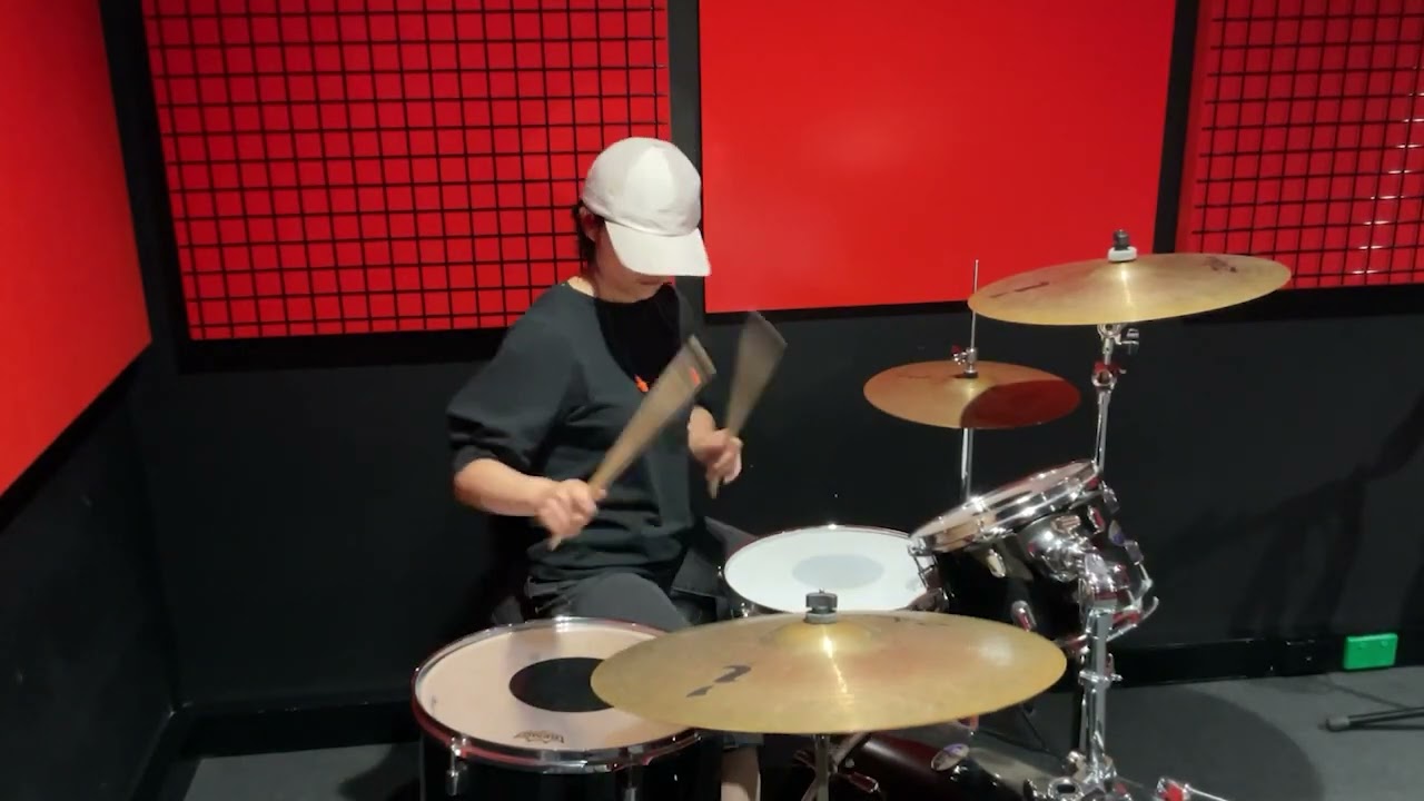 【tuki.】晩餐歌-ドラム2年目が【叩いてみた】