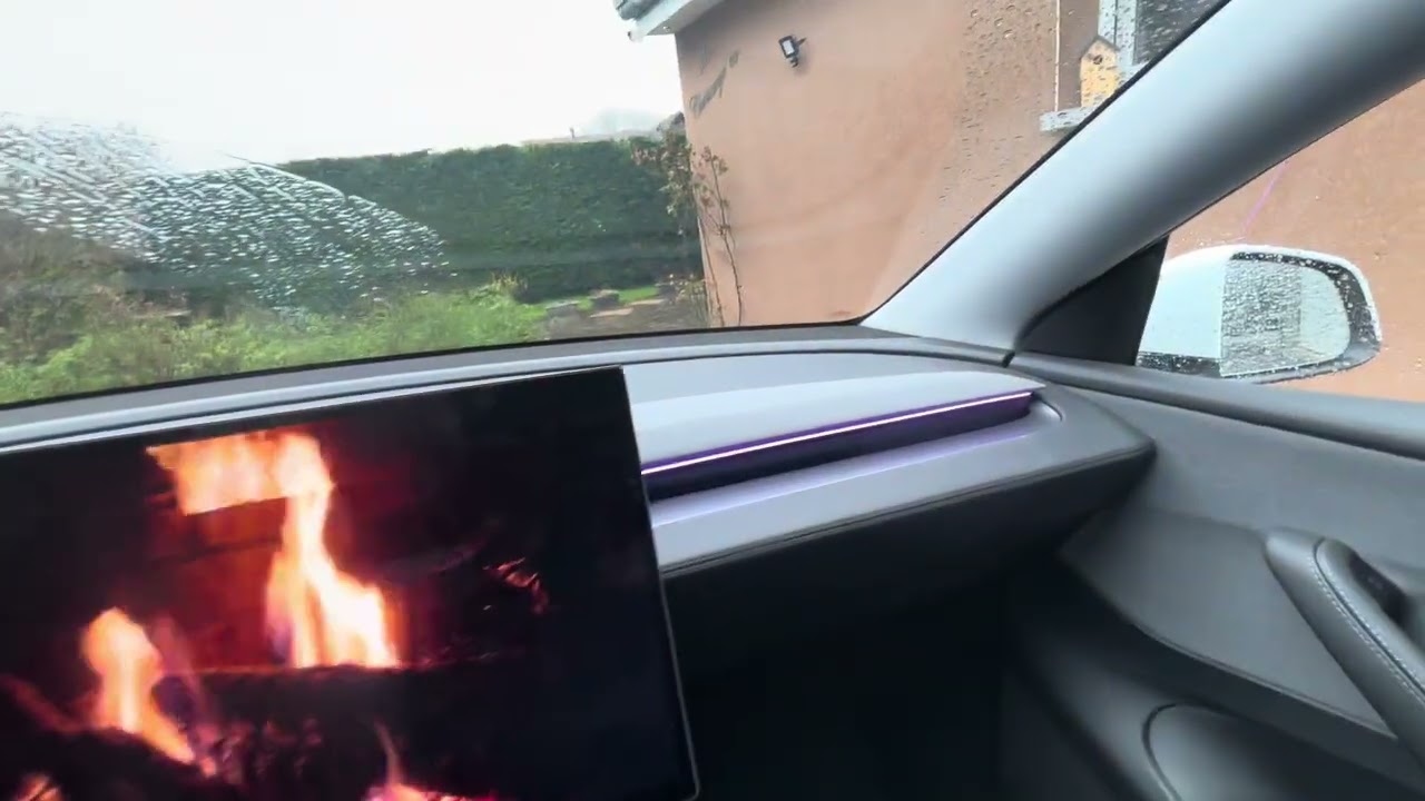 Enhance S3XY STRIP / TESLA MODRL Y STANDARD 2026 🤩