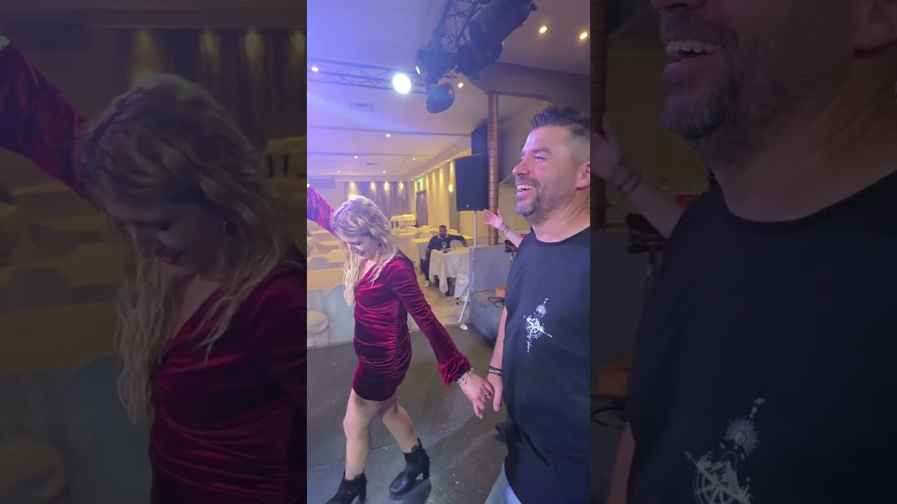 Τα ξανθιά σού τα μαλλιά ~ Βαγγέλης Κυριαζος ~ Θανάσης Κώστας #γλέντι 
