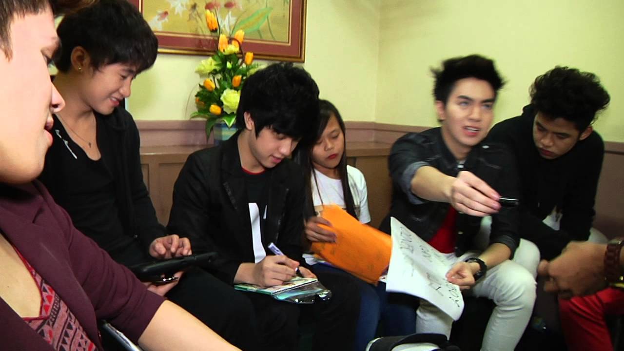 Chicser Meet-and-Greet with the Fans