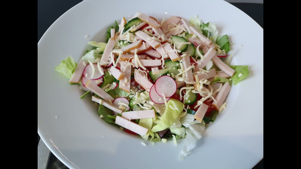 Snelle Maaltijd met MIKE - Frisse maaltijd salade met gerookte Kip
