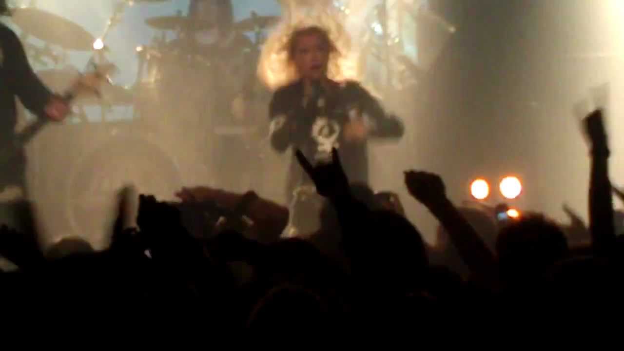 Arch Enemy, Yesterday is dead and gone @BCN 2012-Oct-27