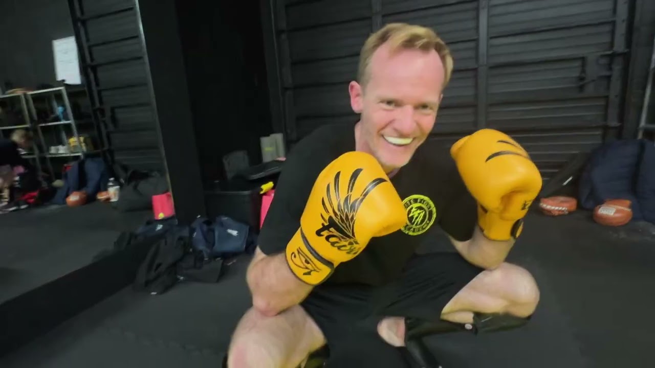 Академия Elite Fight Academy становится центром подготовки молодых бойцов в Брейнтрри.
