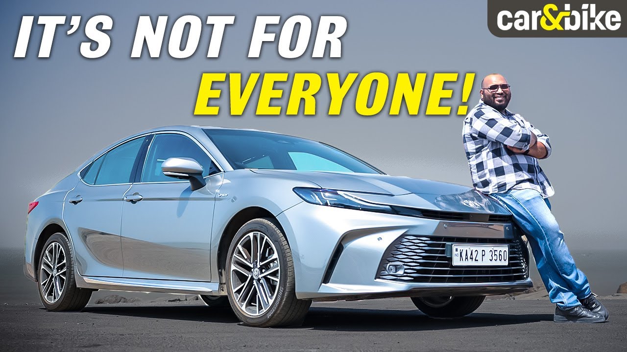 Toyota Camry Hybrid Sedan: 3 Things We Love, 3 Things We Don&rsquo;t | Real-World Fuel Efficiency Tested
