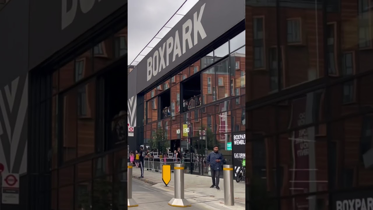 Boxpark Wembley London #boxpark #wembley #london #uk #food #drinks #chat #socialise #security