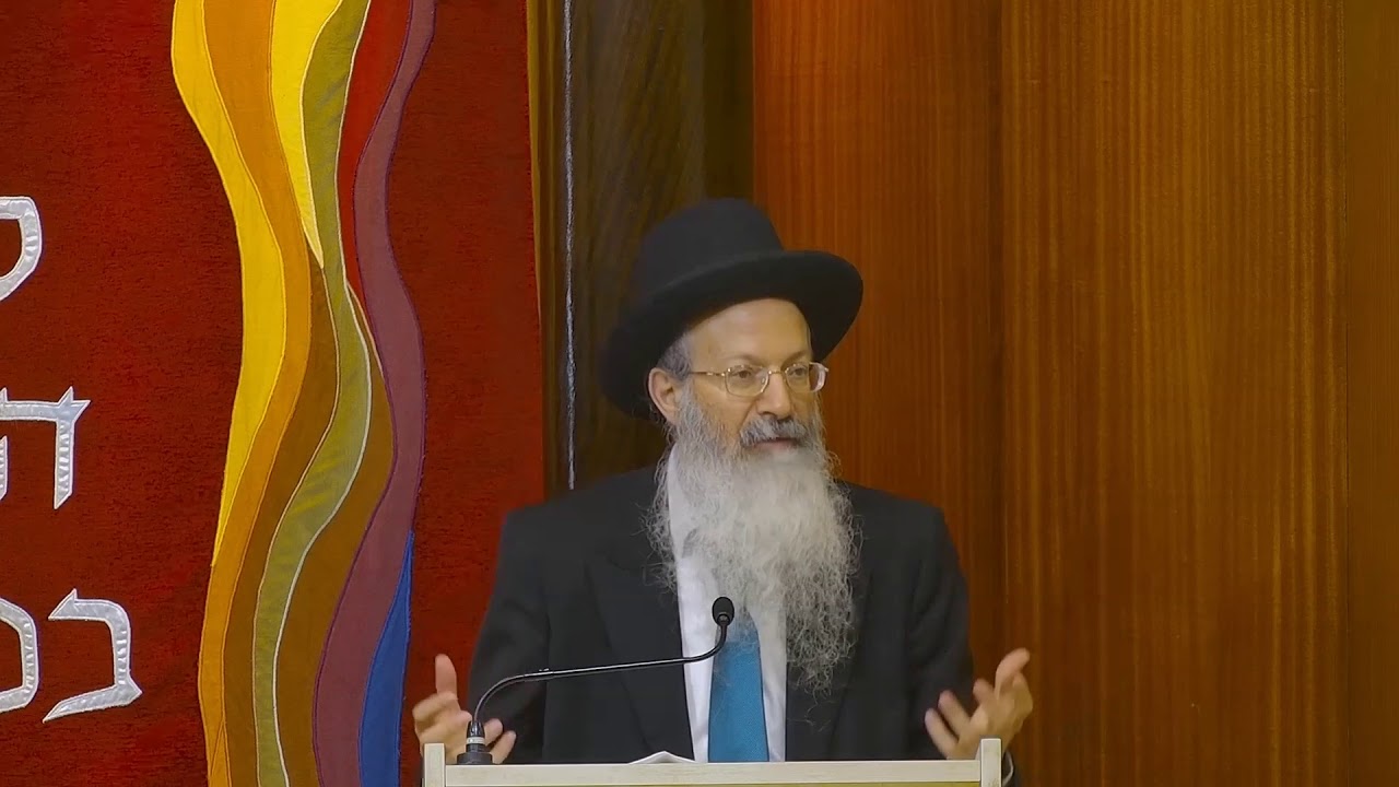 חלב שנחלב בחילול שבת - הלכות כשרות החלב | הרב אליעזר מלמד