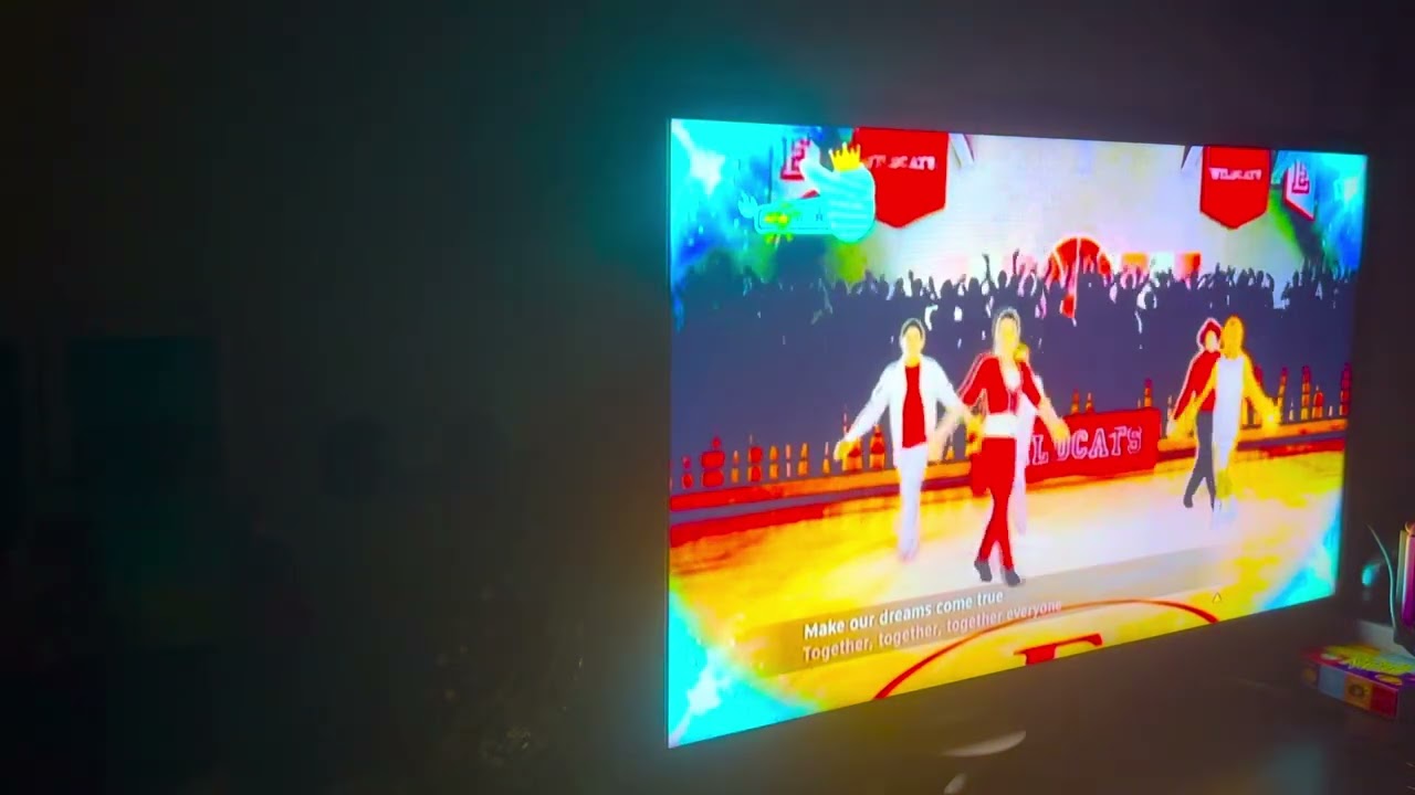 Just Dance DISNEY PARTY | We’re All In This Together ￼(Wii)