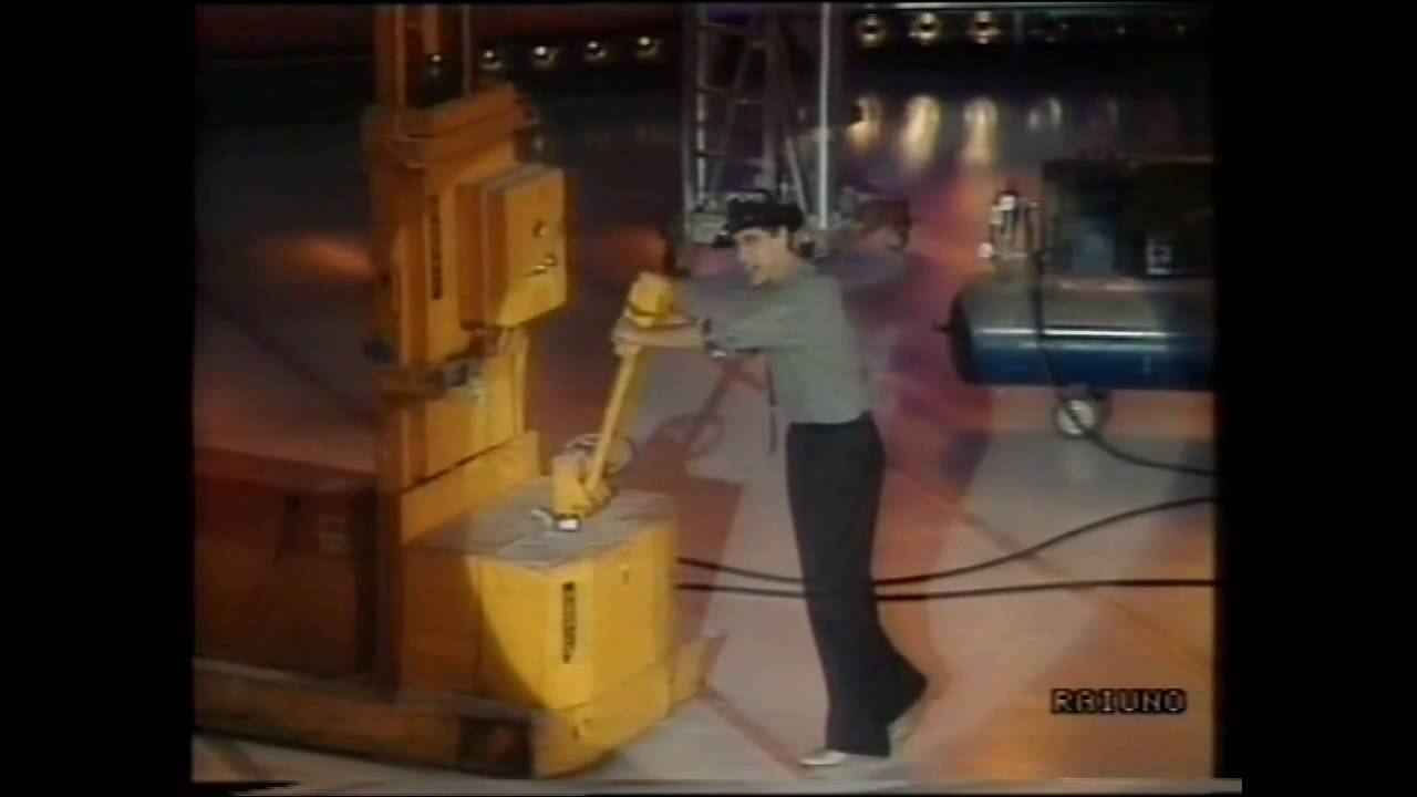 Adriano Celentano Italia 90
