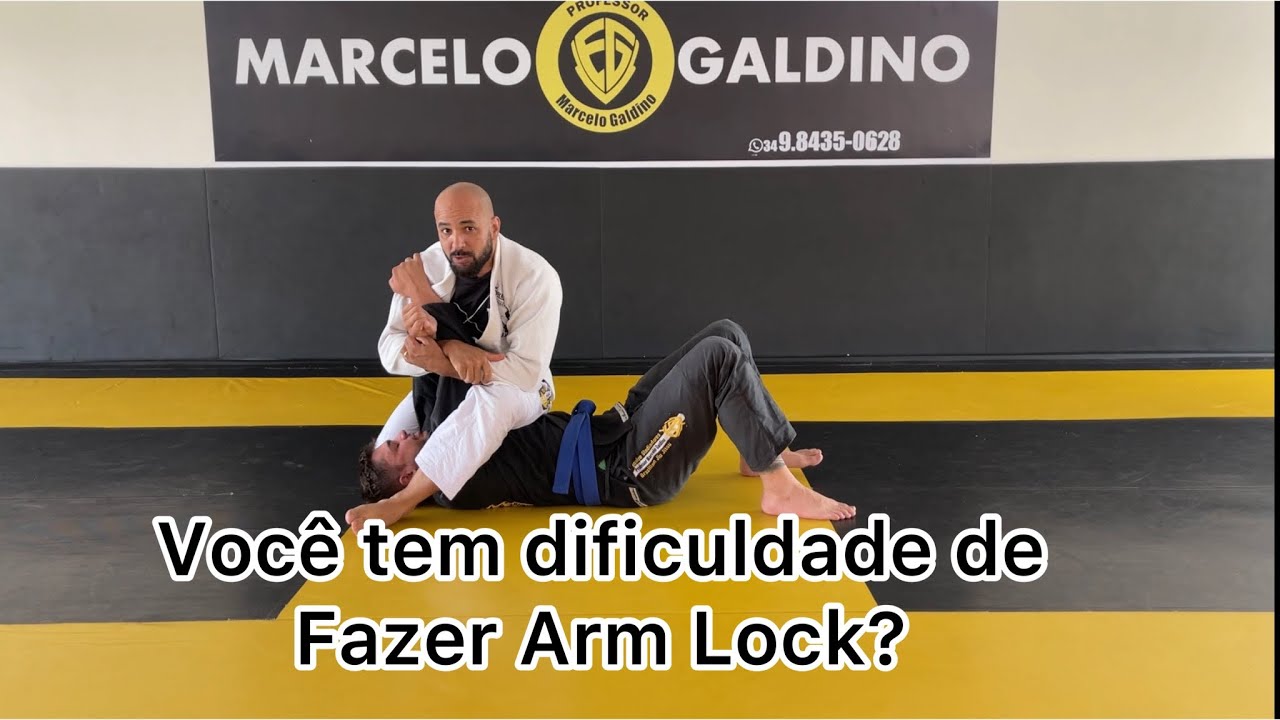 Chave de braço na montada. Essa é pra quem não tem força