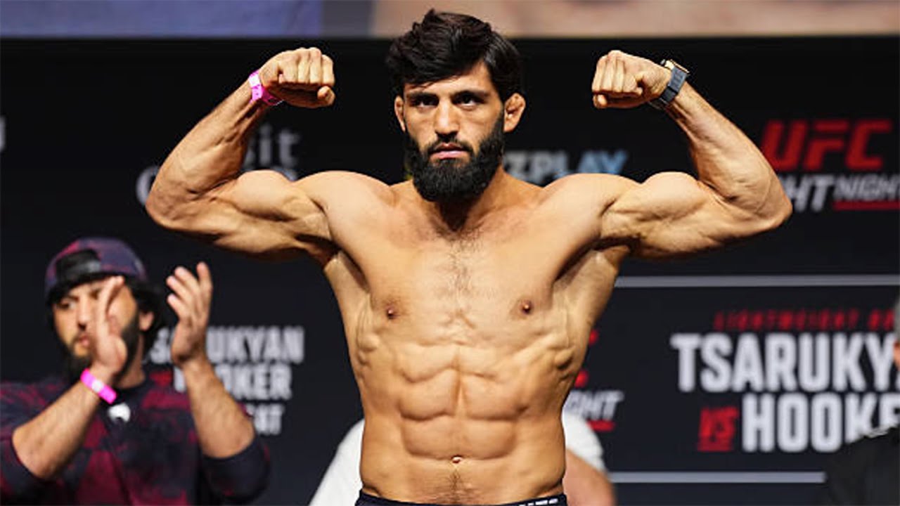 Arman Tsarukyan 🇦🇲 UFC5