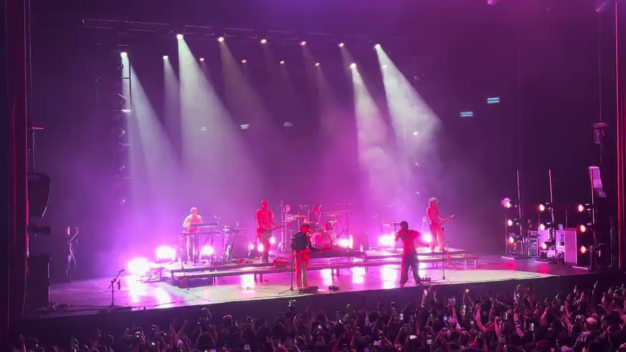 I Dont Want to Talk-Wallows Monterrey 2025