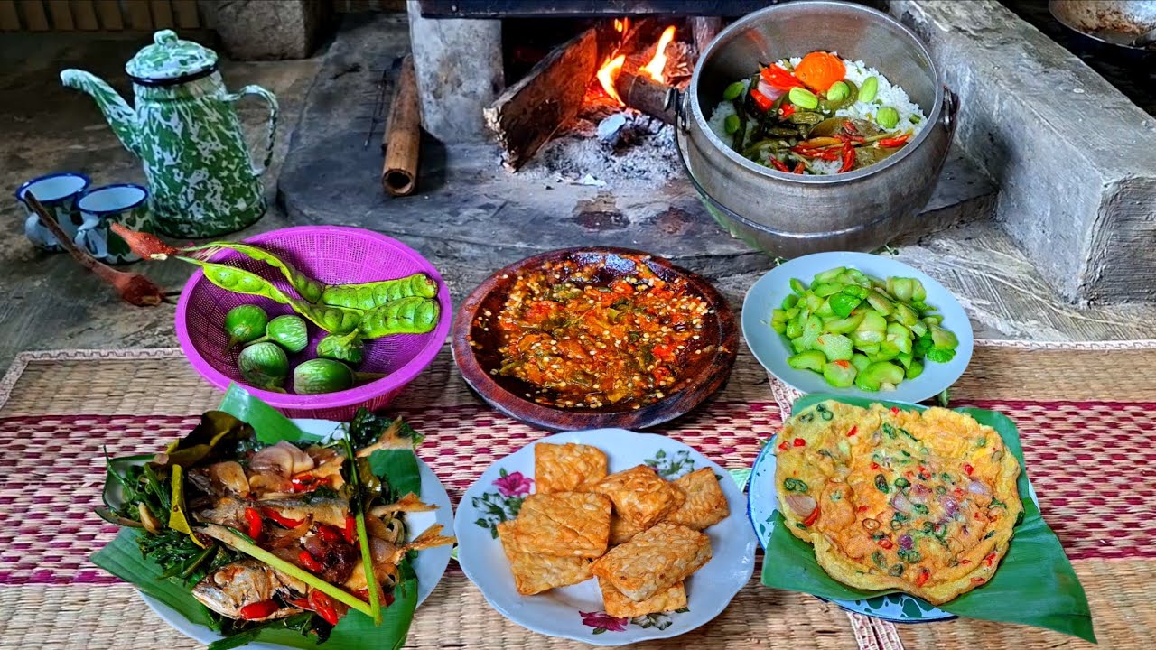 NASI LIWET KHAS SUNDA SEPECIAL BIKIN GAGAL DIET‼️TU'UM PEDA,PETE,TUMIS LABU,SAMBEL ENAK,TELUR DADAR