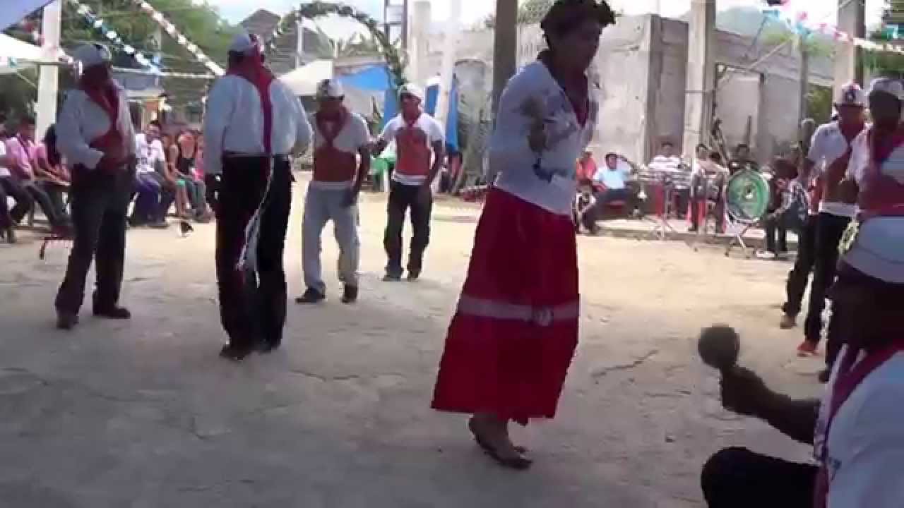 LA DANZA DE MOCTEZUMAS DE XIQUILA parte 02