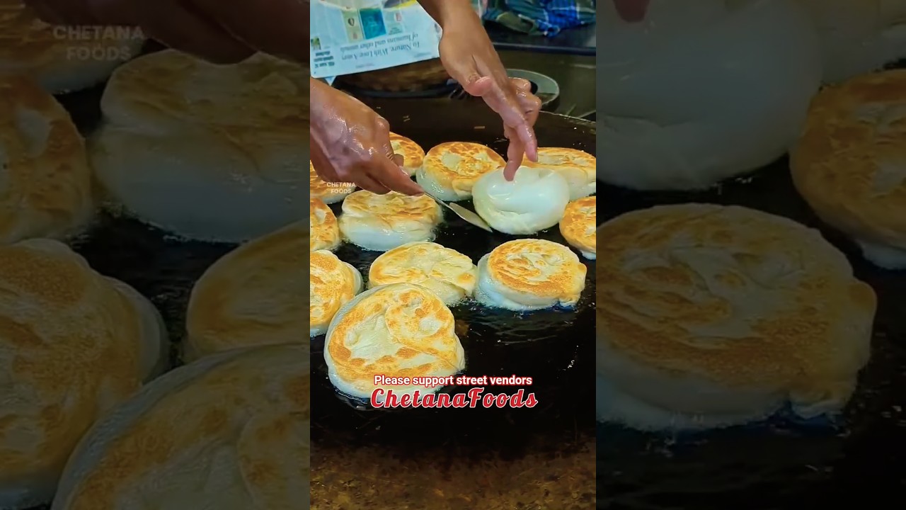 any fans❓ Madurai Bun Parotta😍 the art of making crunchy & soft parotta🤤 Best Indian Street Food
