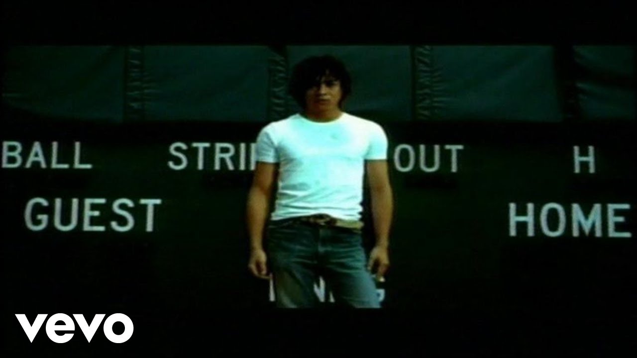 Daniel Chan - 陳曉東 -《跑》MV
