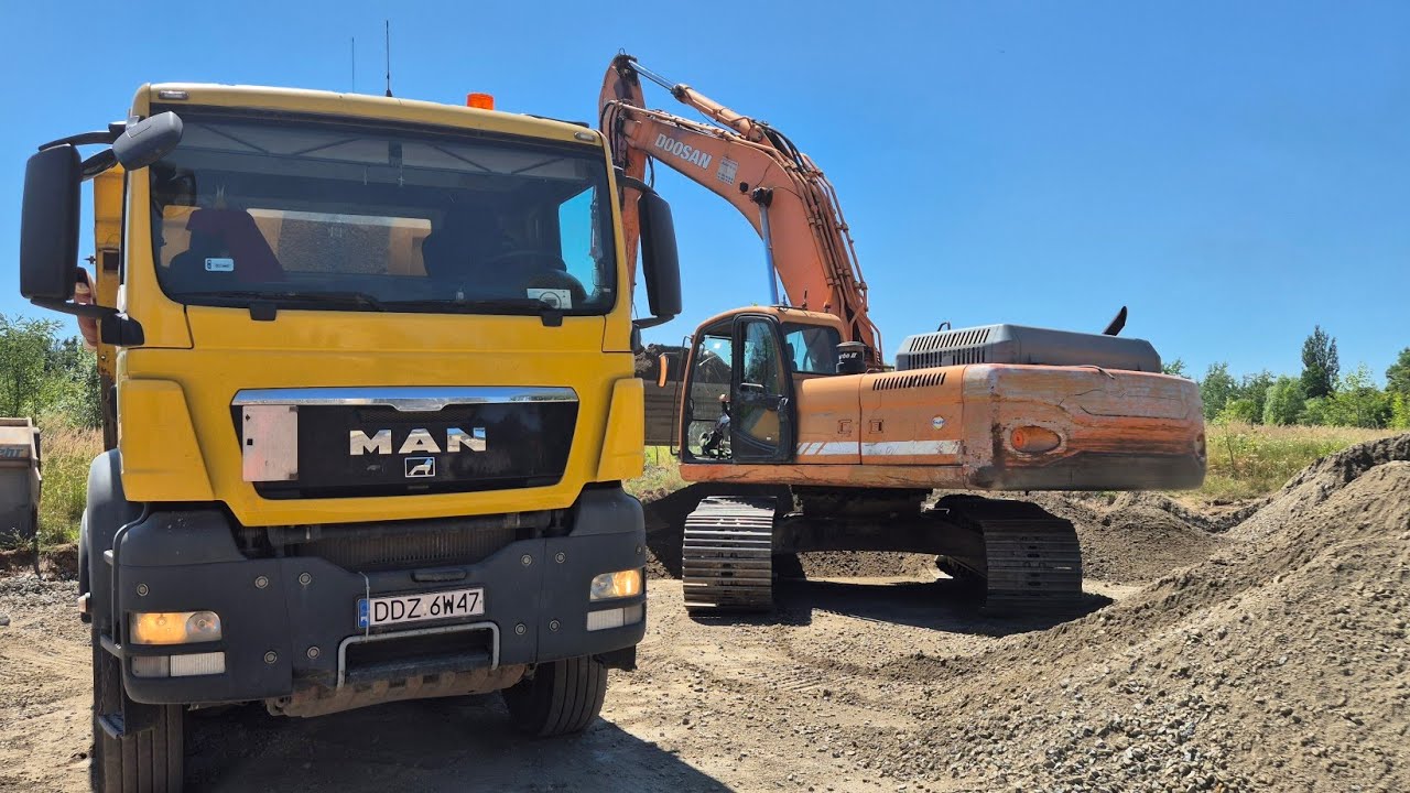 MAN TGS 41440 8x8 POV Driving