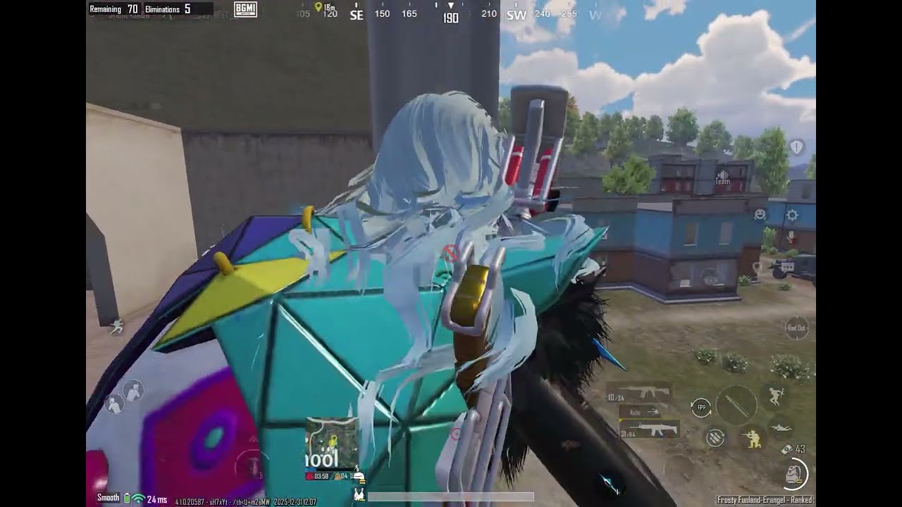 Solo v squad in esports lobby 💀💀