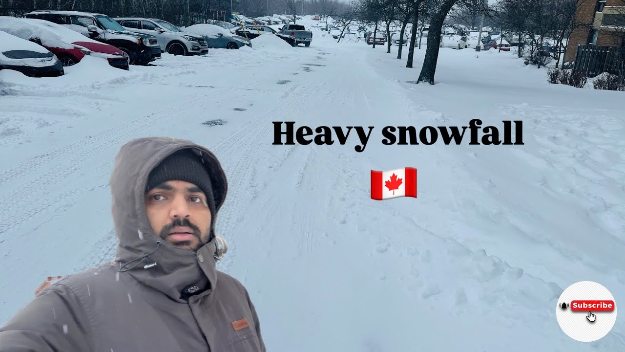 Heavy snowfall ❄️ Dekho jab Canada 🇨🇦 mai snow girta hai to kesa hota hai #india #youtube 