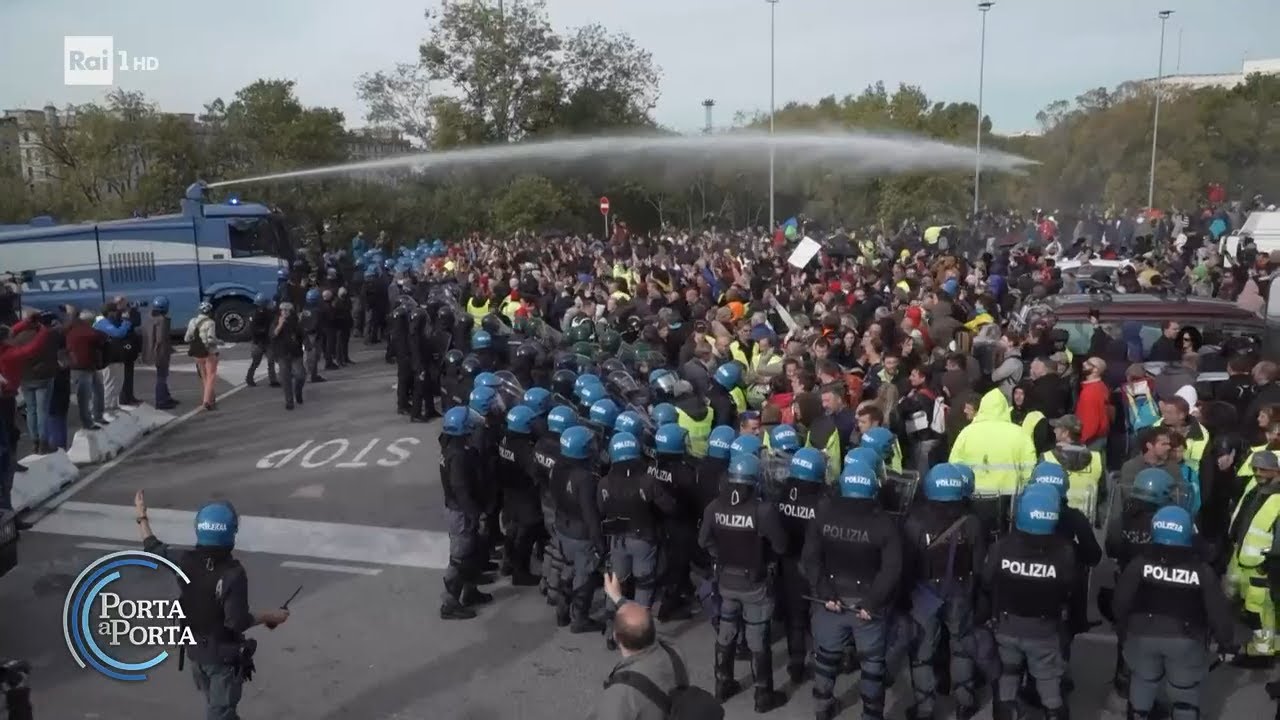 Gli scontri a Trieste - Porta a porta 19/10/2021