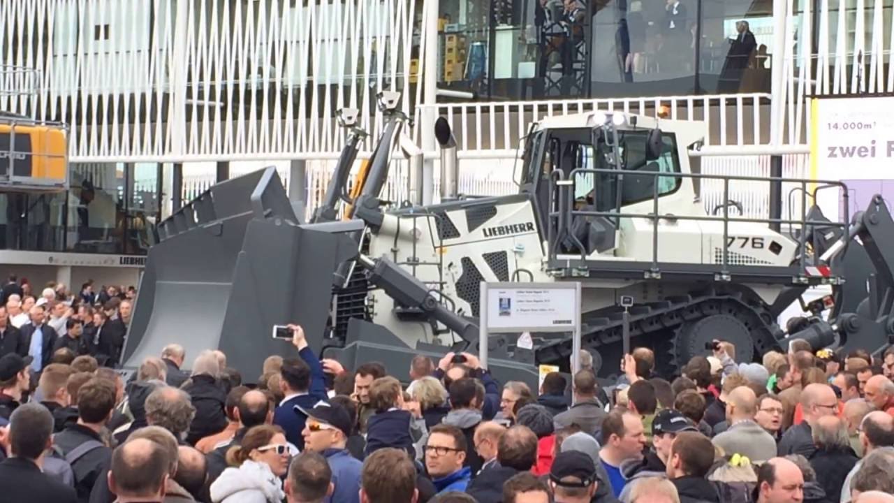 The Biggest Liebherr Bulldozer PR776 Demo At Bauma Expo 2016
