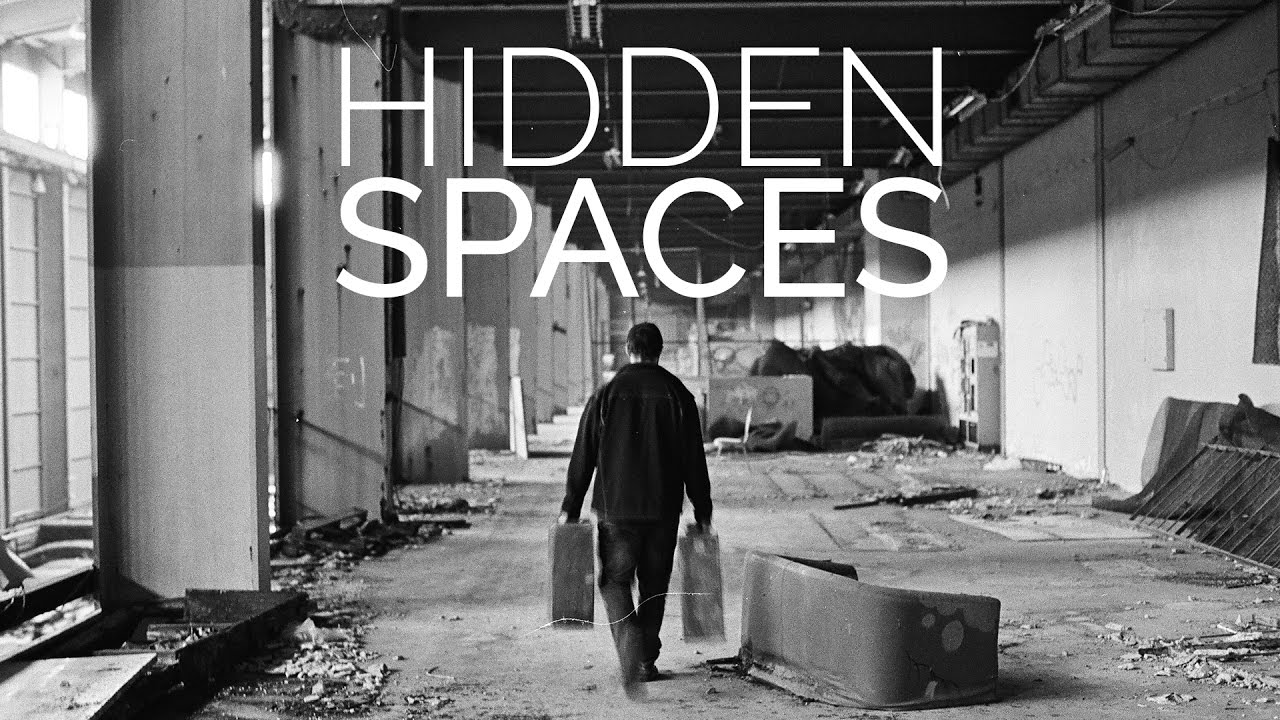 Abandoned Warehouse: Hidden Spaces