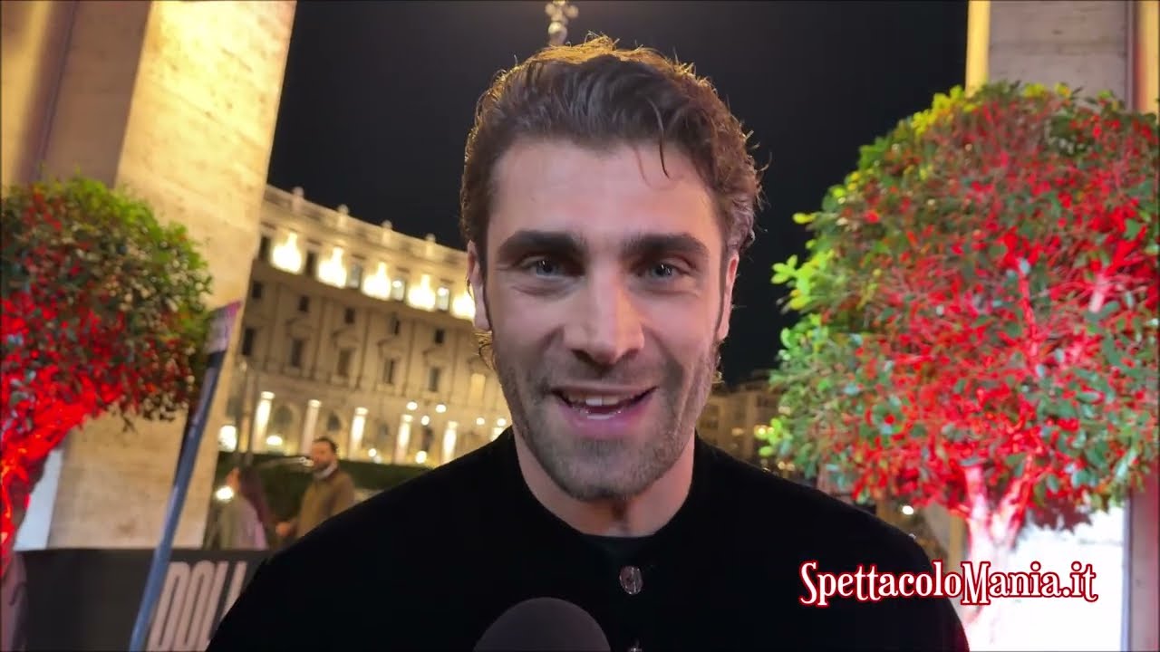 Idoli, Mario Ermito: Roberto è un business man cinico ma si scoprirà un suo lato umano