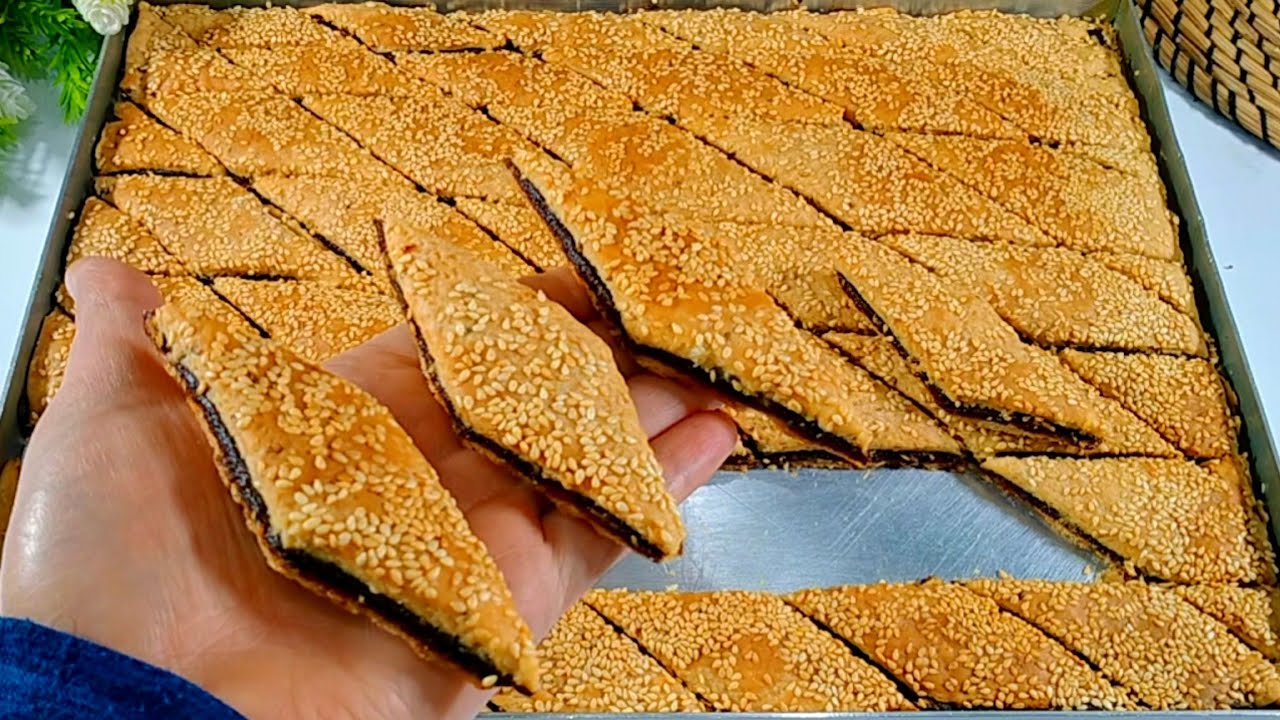 بنصف كيلو دقيق اعملي 🔥قراقيش الصاج 🔥 وقطعيها دفعة واحدة 🔥بدون مجهود مقرمشة وخفيفة 😋