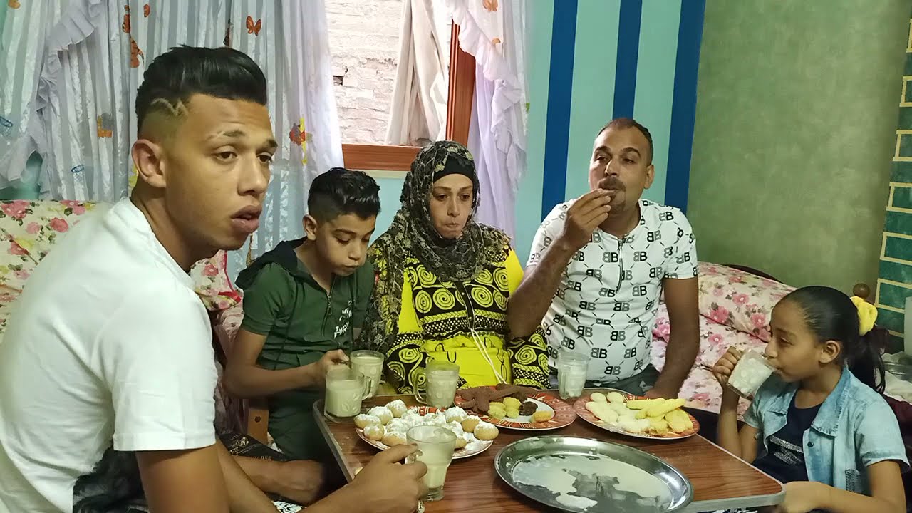 كل سنه وانتم طيبين عيد سعيد وعلى امه المسلمين اجمعين